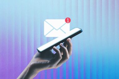 UAE Firms Shift to AI Messaging as WhatsApp Overtakes SMS